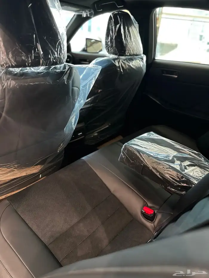 لكزس is350f بلاك ادشن 2025 32