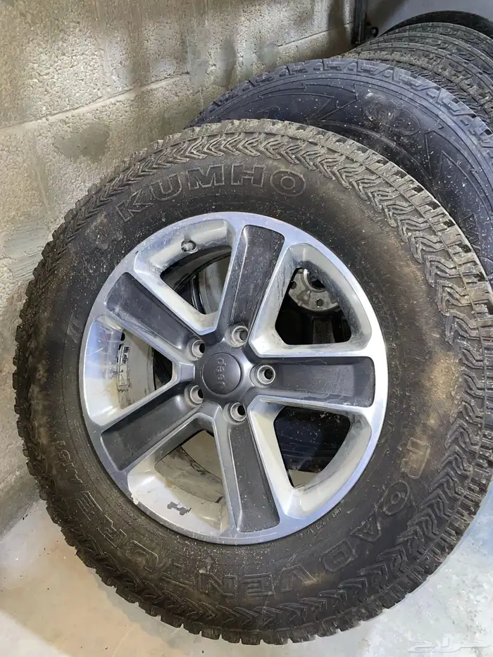 جنوط وكفرات جيب رانجلر 0