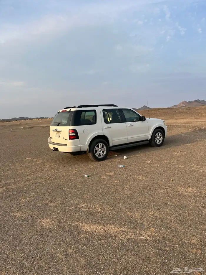 فورد اكسبلور 2010 نظيف 3