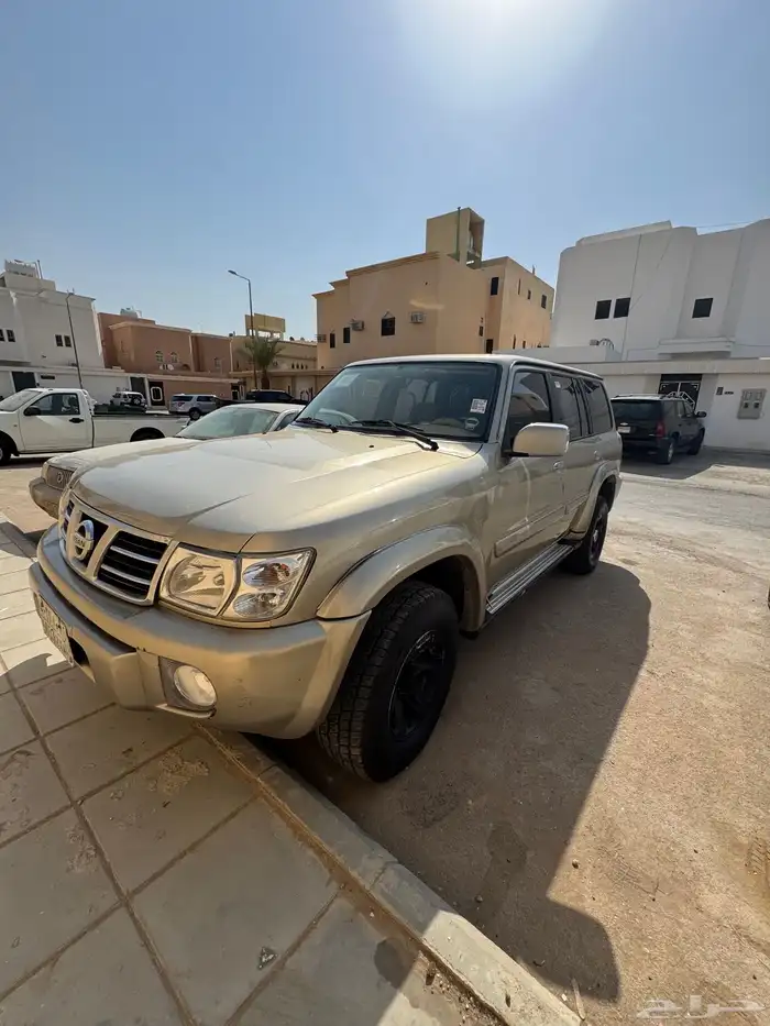 2002 نيسان لعشاق البر 4