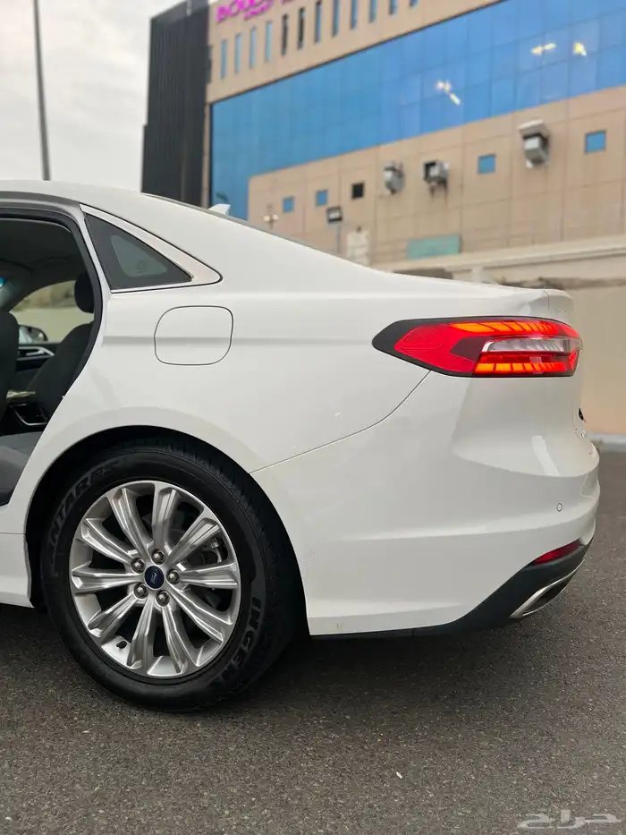 فورد تورس 2022 مخزن 28