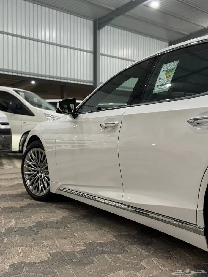 لكزس LS500 2024 Lexus عداد 10 الاف مالك واحد 6