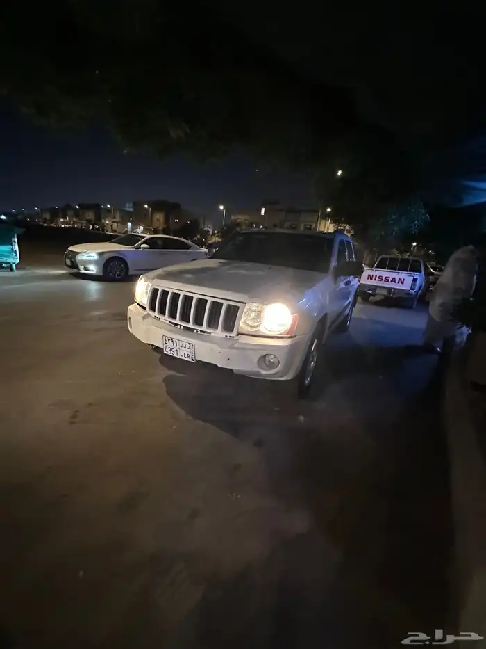 جيب شيروكي 2006 قمة النظافة و مخزن للبيع العاجل وسعر ممتاز 14