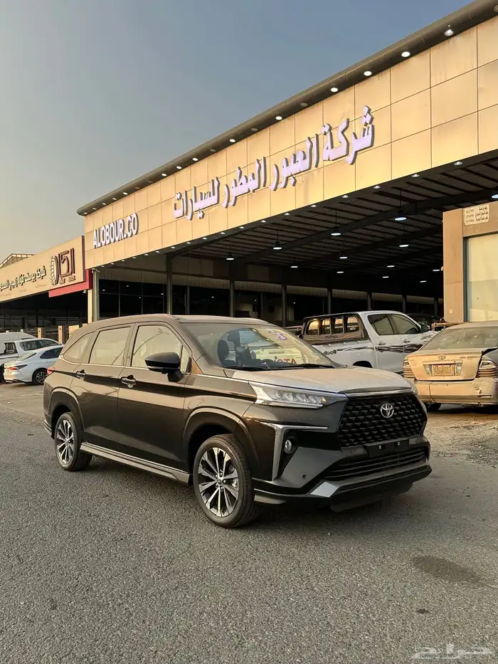 تويوتا فيلوز موديل 2025 كاش - ايجار منتهي بالتمليك 0