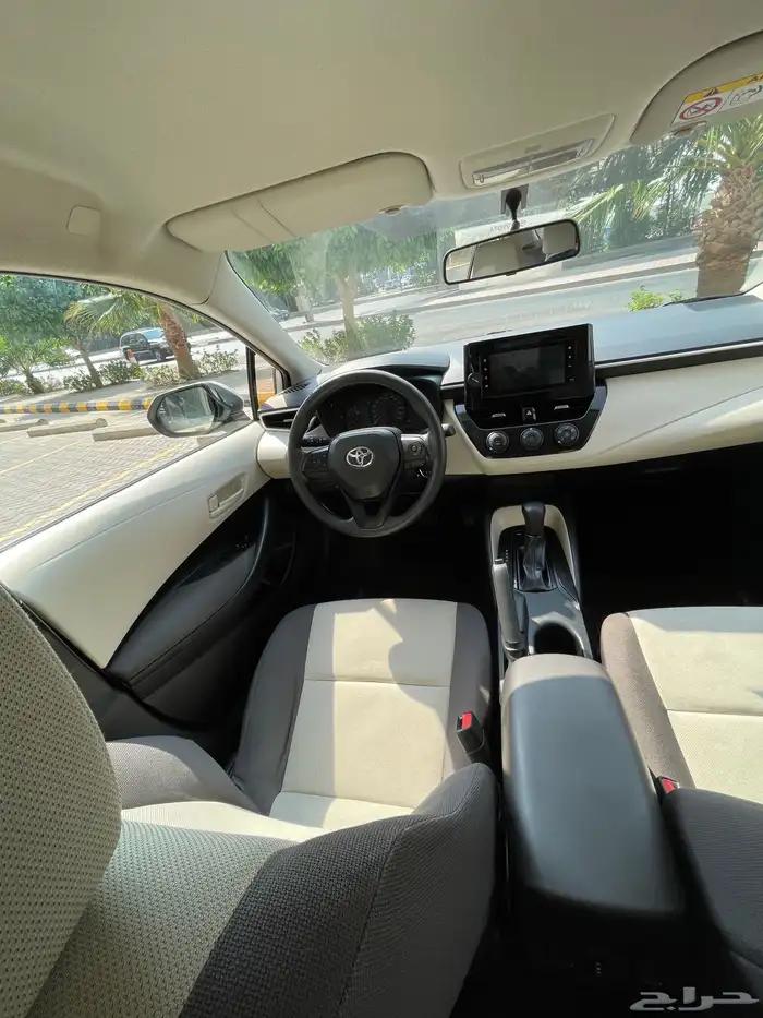 تويوتا كورولا XLI 2.0 2022 بودي وكالة بدون قطعة واحدة 9