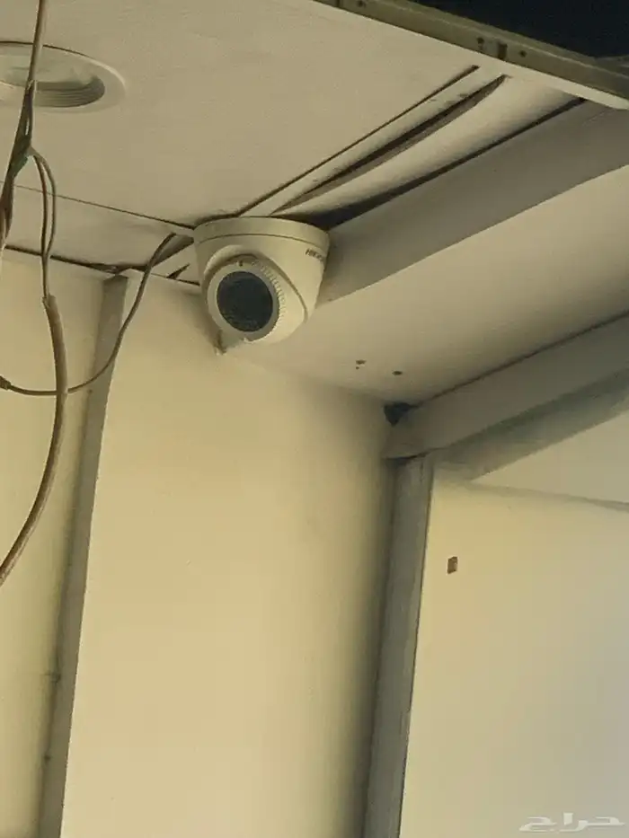 بضاعه محل زينه و طاولات عرض محلات وديكورات اثاث محل للبيع. 0