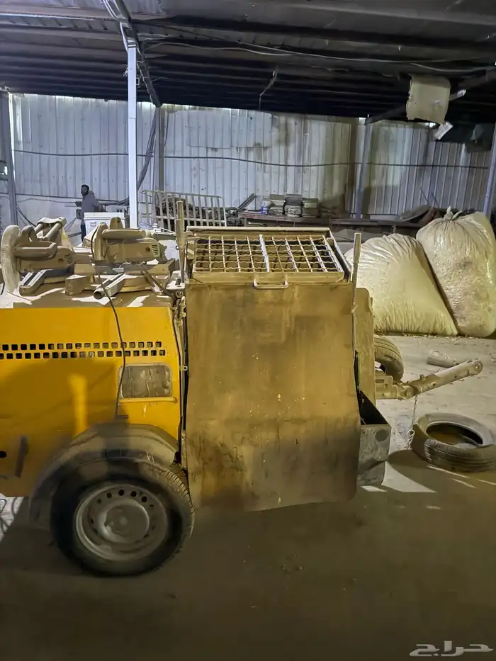 ماكينه لياسه الماني شبه جديدة استعمال اسبوع فقط 1