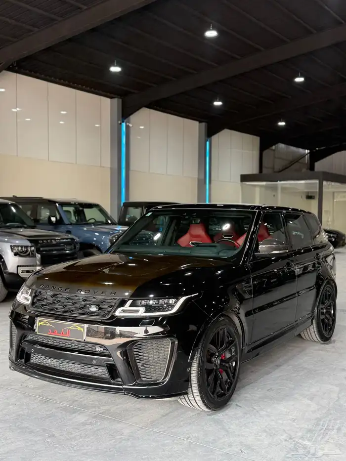 رنج روفر - 2022 - SVR - فل كامل 1