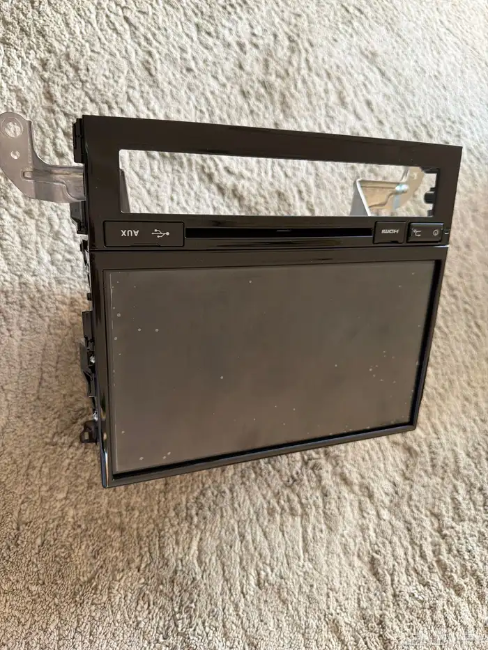 شاشة لاندكروزر جي إكس آر جراند تورنق2021 وكالة أصلي 6