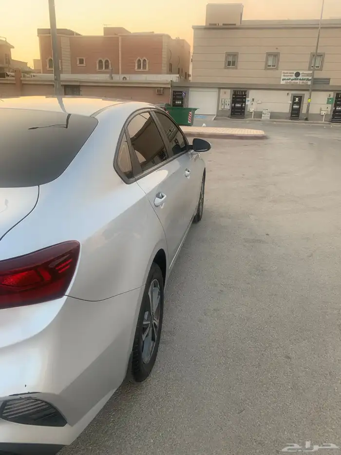 كيا سيراتو 9