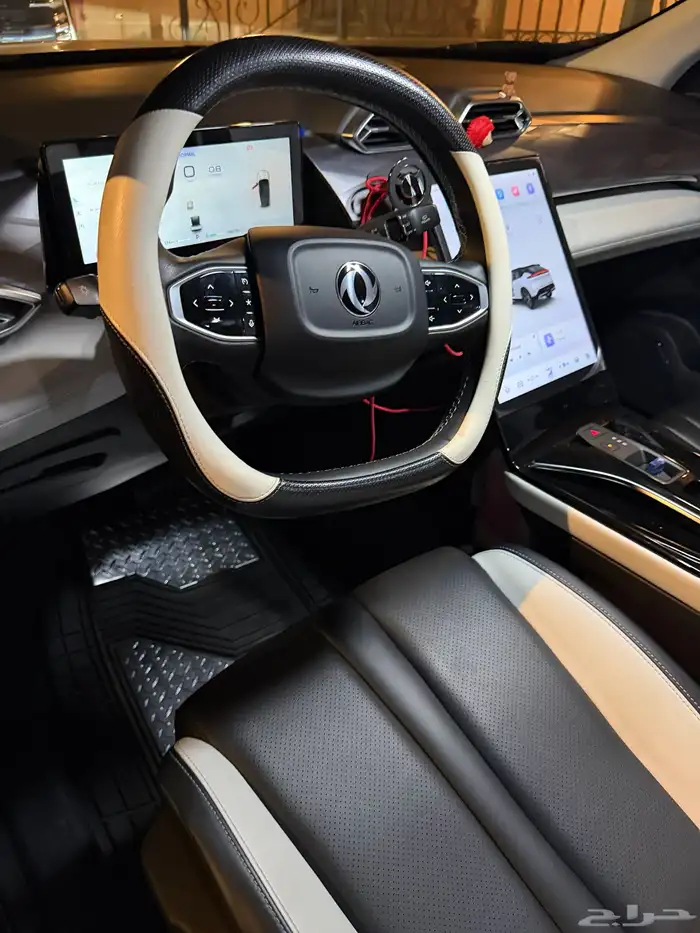 سيارة دونق فينق ميج 5