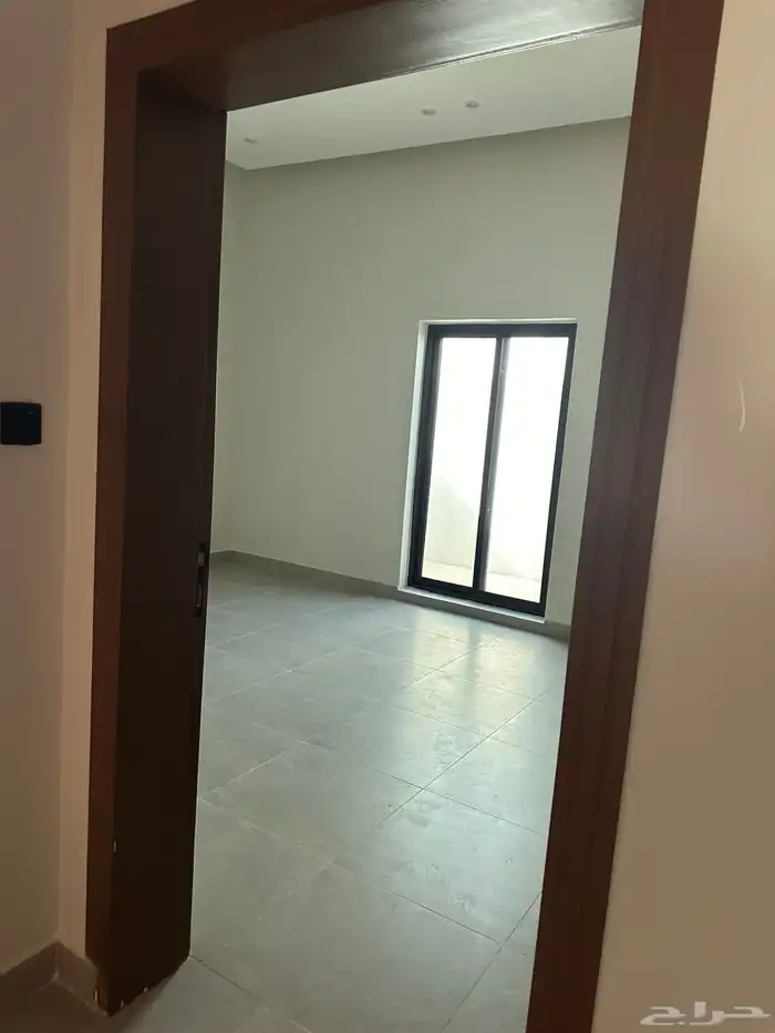 فلة دورين وملحق للايجار 14