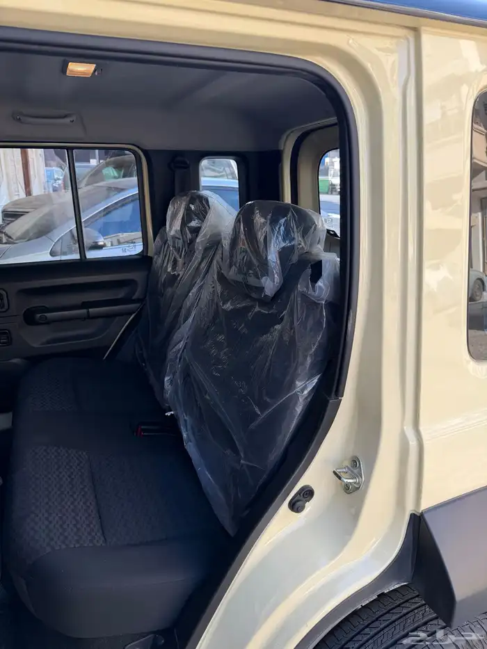 سوزوكي جيمني 2025 4