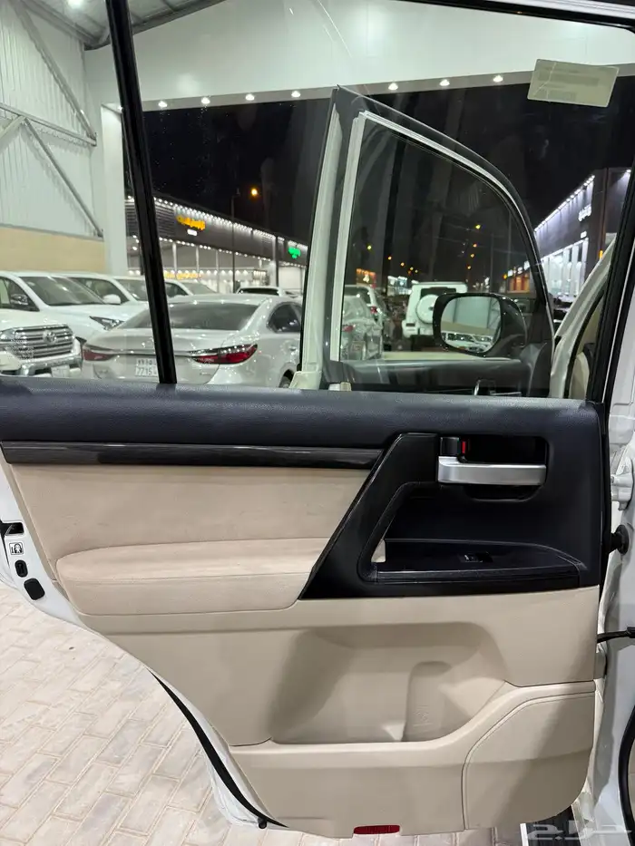 تويوتا لاندكروزر جكسار 2020 فل كامل تورنق وكالة سعودي 15