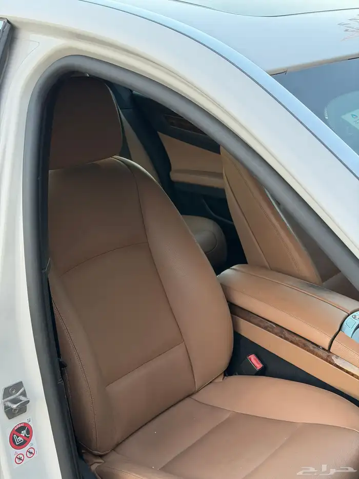 بي ام دبليو 2015 فئة 730 فل كامل موتر شرط الفحص بدي ومحركات 38