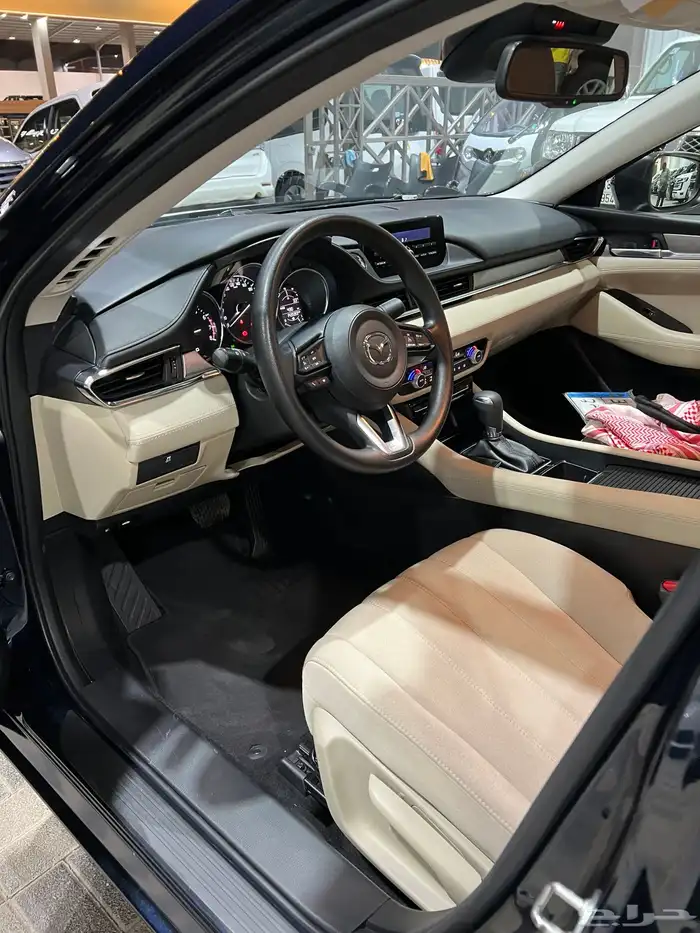 مازدا 6 موديل 2023 لون مميز 8