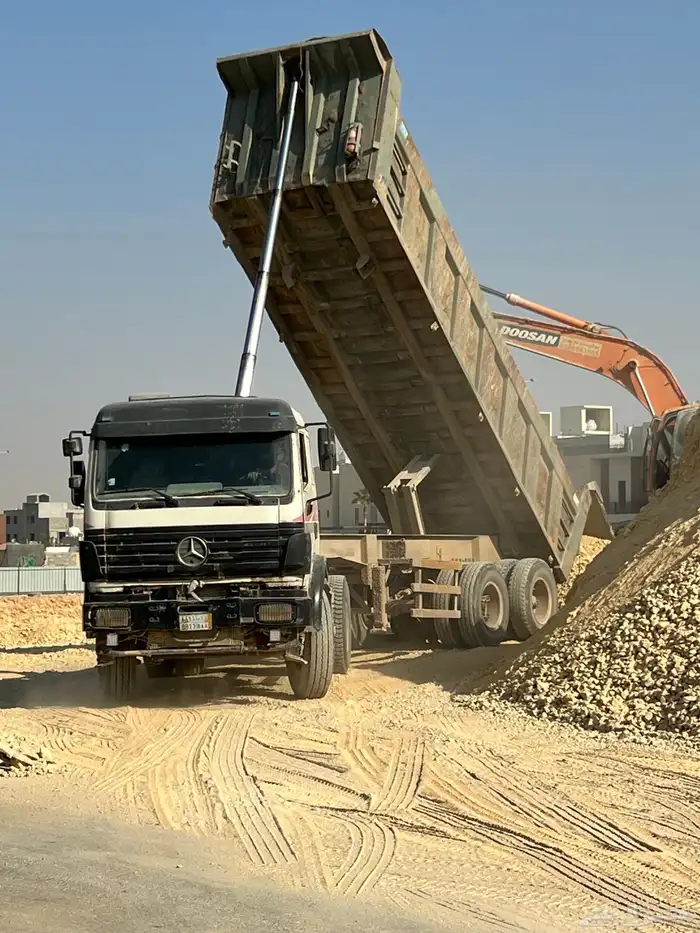 للبيع عدد 2 صناديق قلاب 0