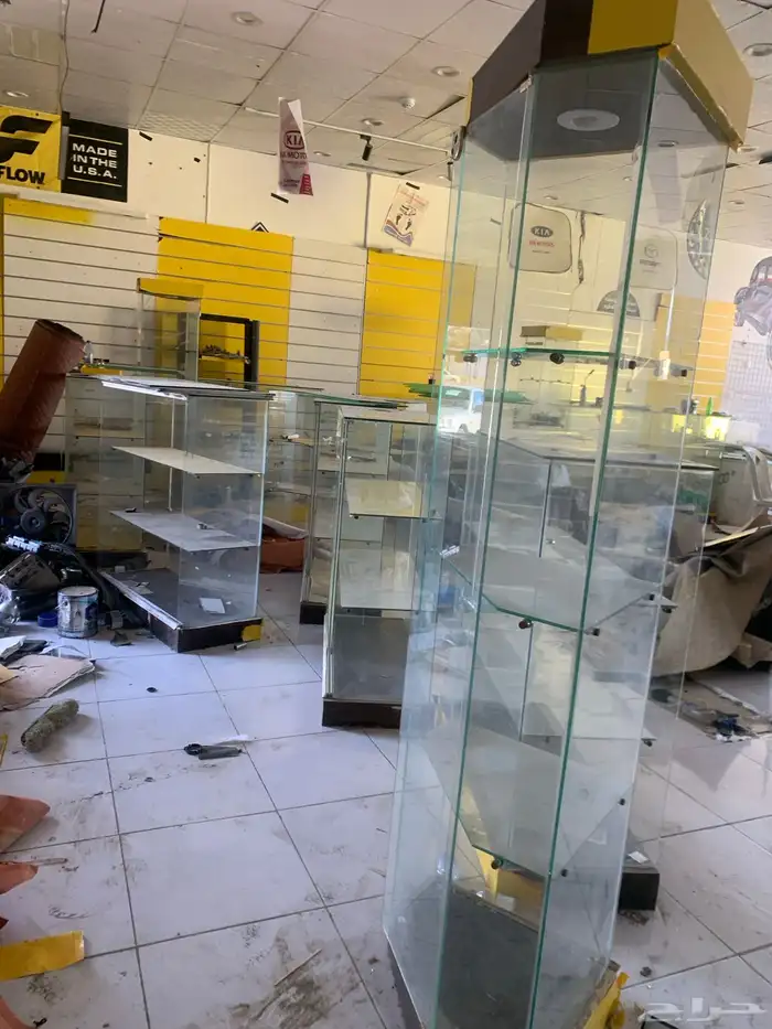 بضاعه محل زينه و طاولات عرض محلات وديكورات اثاث محل للبيع. 9