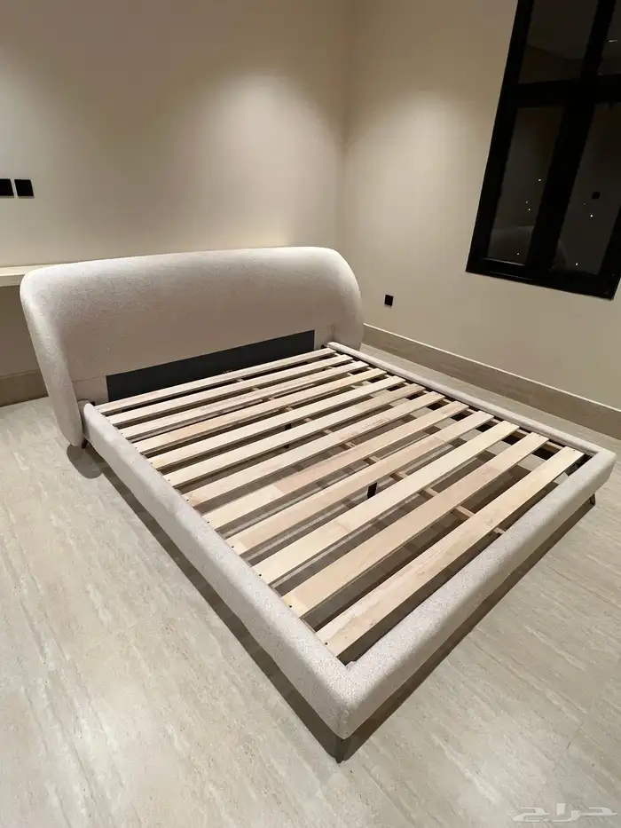 سرير للبيع شبه جديد استخدام 3 مرات فقط 3