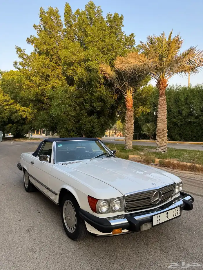 مرسيدس SL560 4