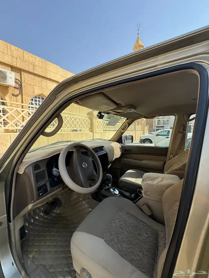 2002 نيسان لعشاق البر 5