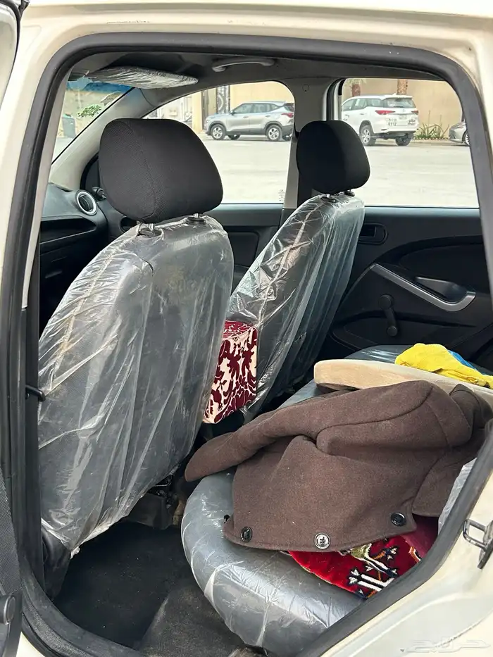 فورد فيجو مديل 2015 4