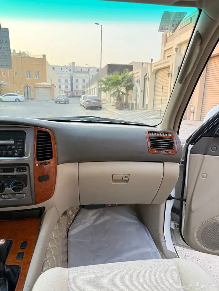لاندكروزر GXR 2005 -قير عادي سبير علاق فل ( وكالة ) 24