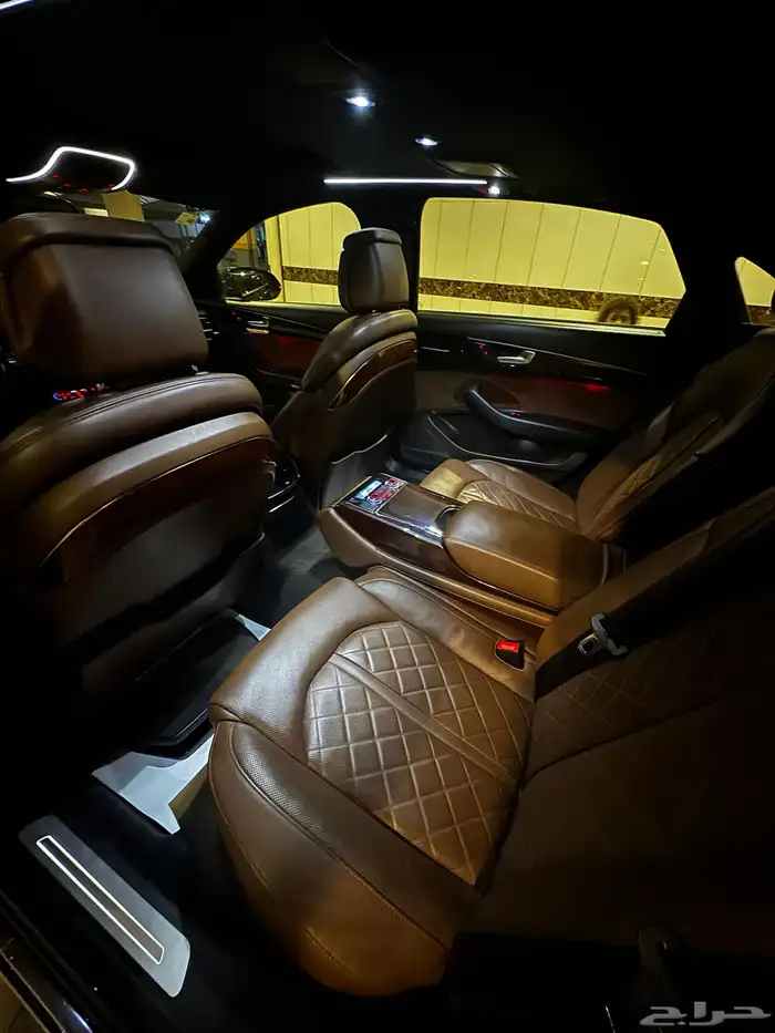 اودي A8 2012سته سلندر مالك اول صيانات وكالة 6