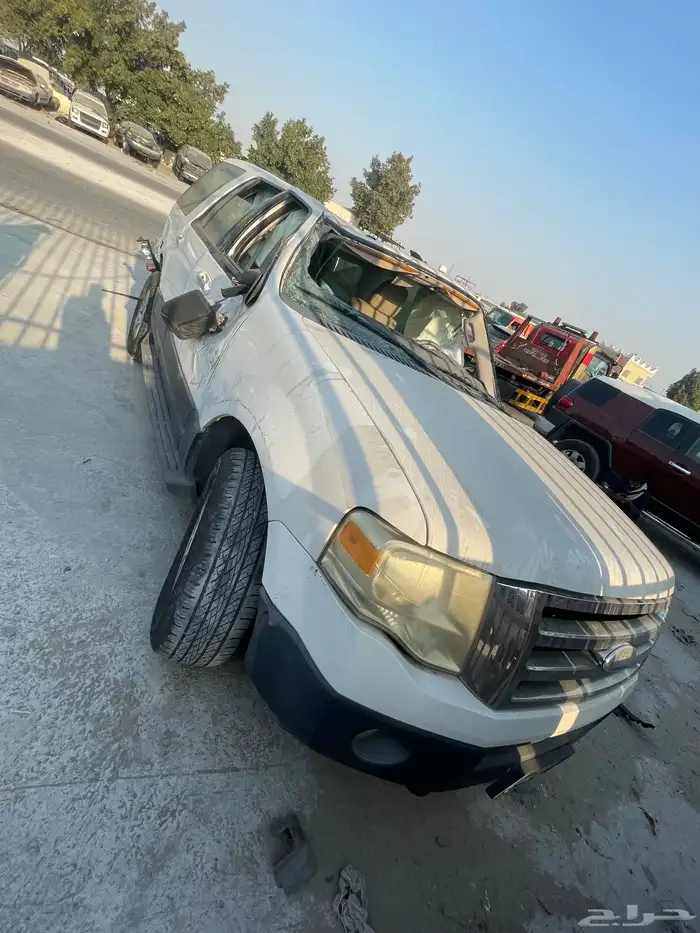 اكسبديشن موديل 2013 تشليح 1