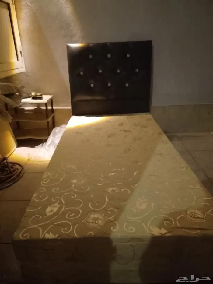 كنب وغسالة وأخرى 4