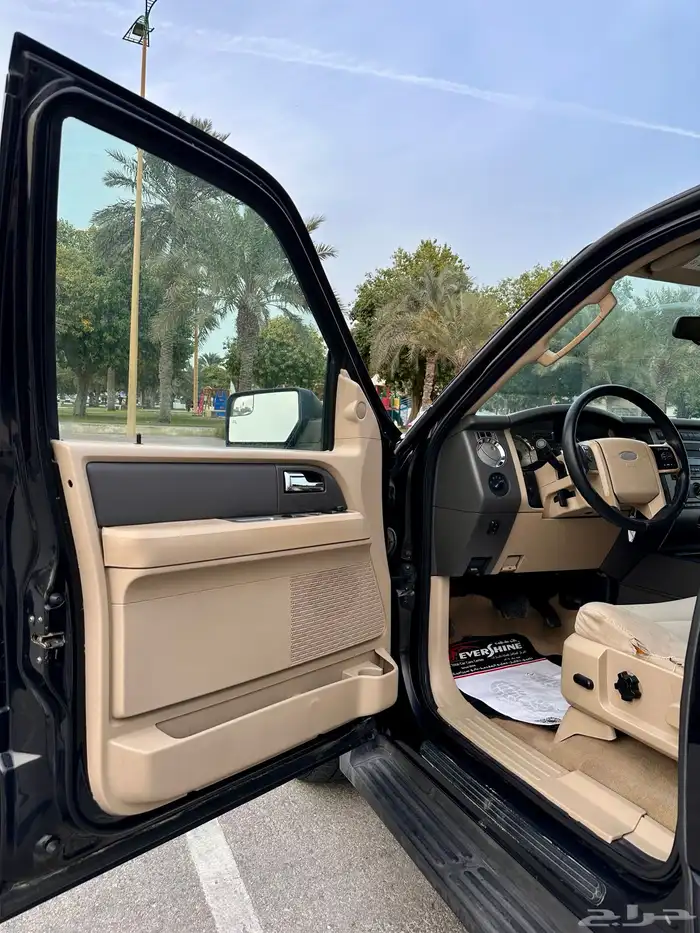 اكسبيدشن 2012 التوكيلات دبل كاش او اقساط 10