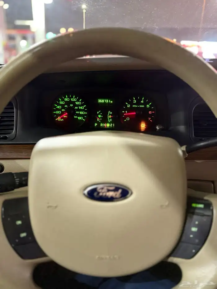 فورد فكتوريا 21