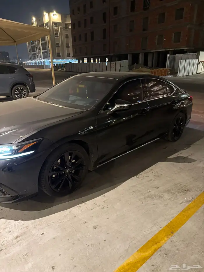 لكزس Es F sport 2023 1