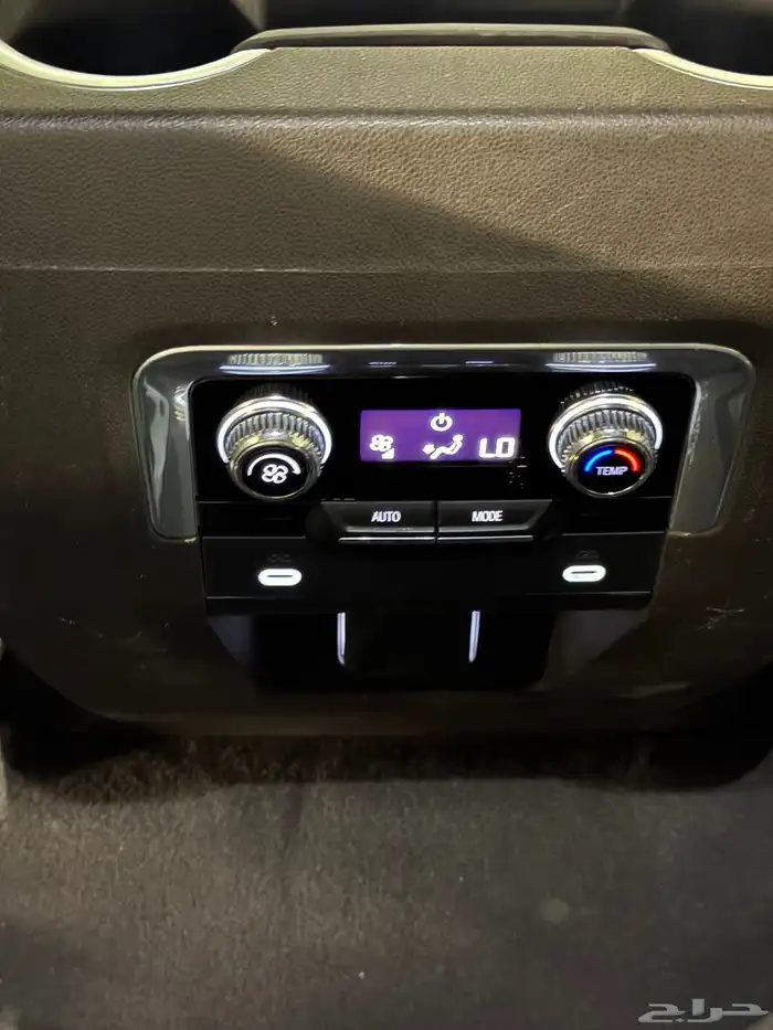 للبيع يوكن 2021 دبل ( نظيف جدا  ) 22