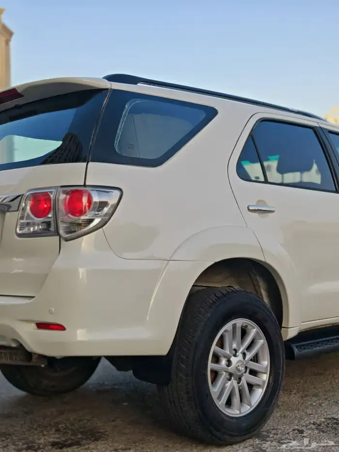 تايوتا فورشينار 2015 فل كامل ستين عام VX 16