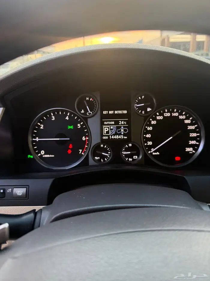 لكزس 2012 مخزن مالك اول فل كامل 35