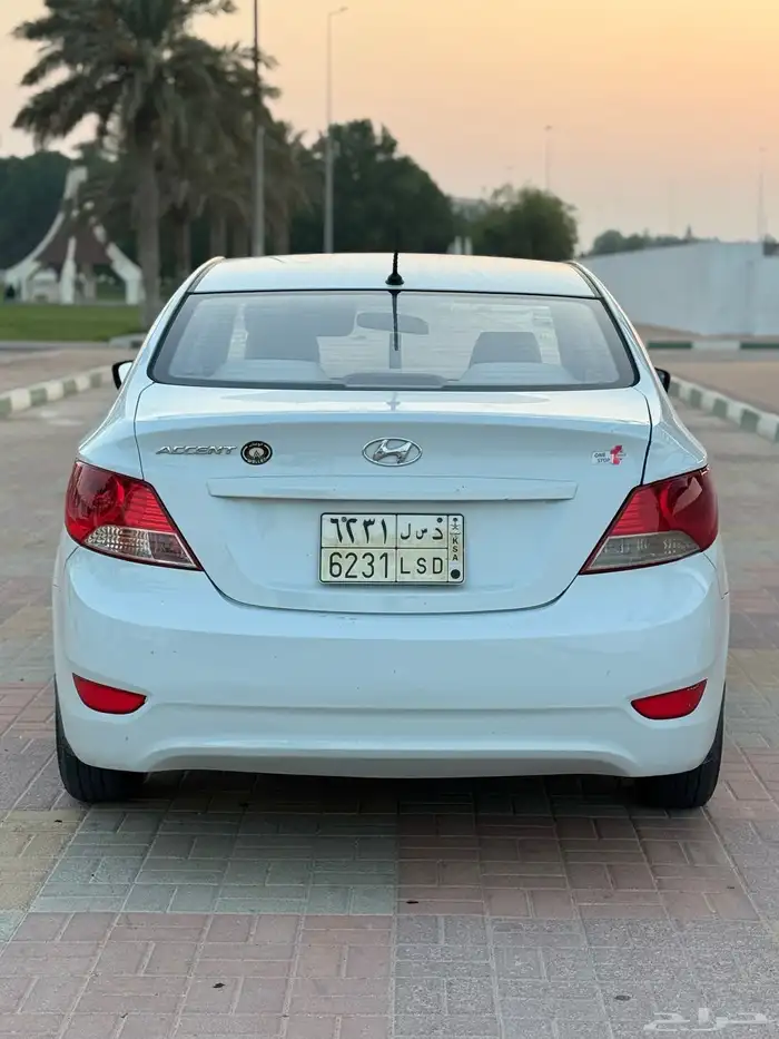 هونداي اكسنت 2018 نضييف غايه للمستخدم 8