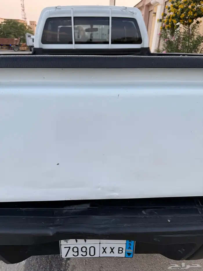 ايسوزو ديماكس 8