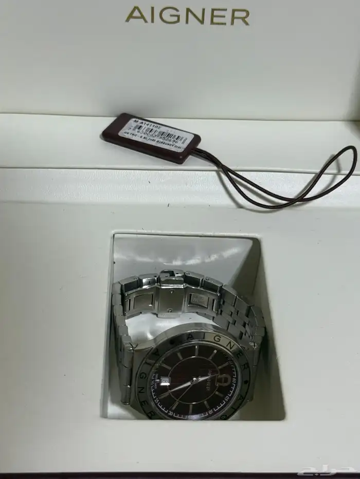 ساعة AIGNER أصلية بلون مميز للبيع 0