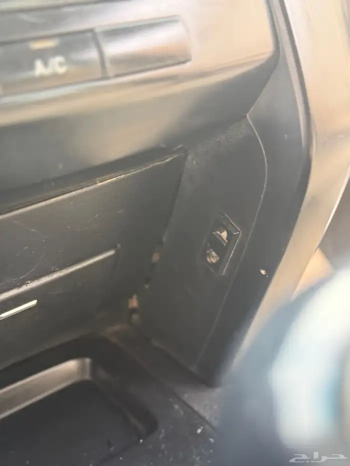 للبيع لاندكروزر 2008 معدل 2015 داخلي وخارجي 9