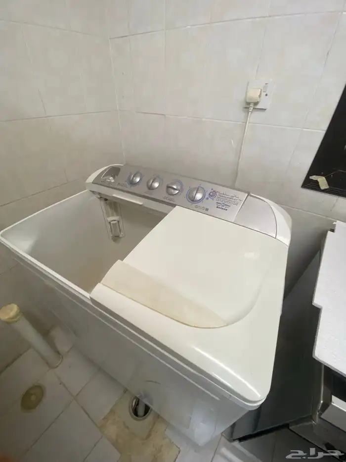 جميع ما تم تصويره بحالة جيدة ولم تستخدم أكثر من ستة شهور 2