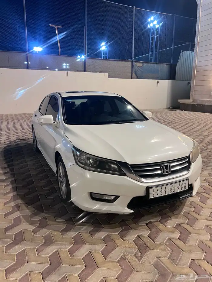 هوندا اكورد 2013 0