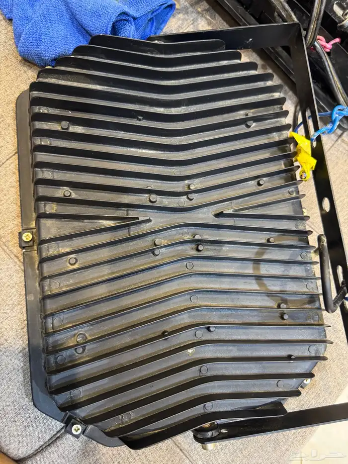 كشافات ليد 200W 6