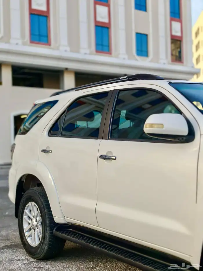 تايوتا فورشينار 2015 فل كامل ستين عام VX 8