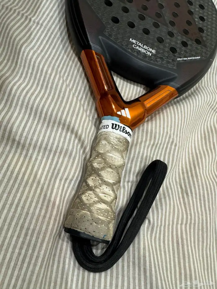 مضرب بادل أديداس للبيع 2