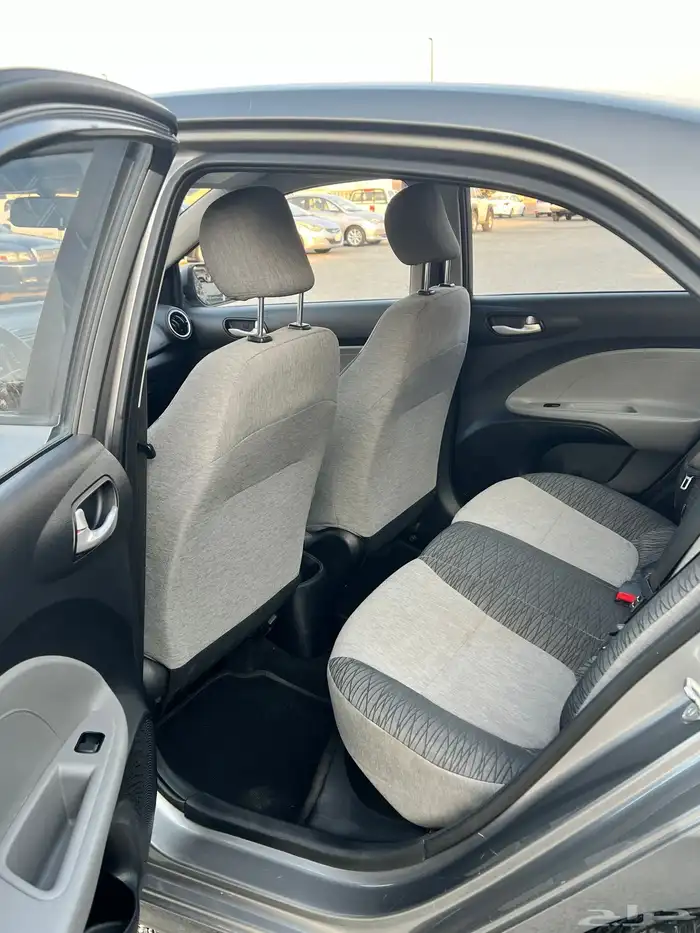 كيا بيجاس 2022 8