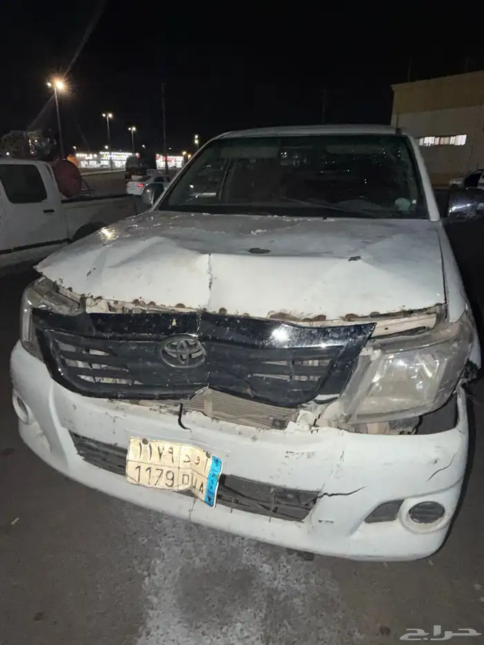 للبيع هايلوكس 2014 تشليح 4