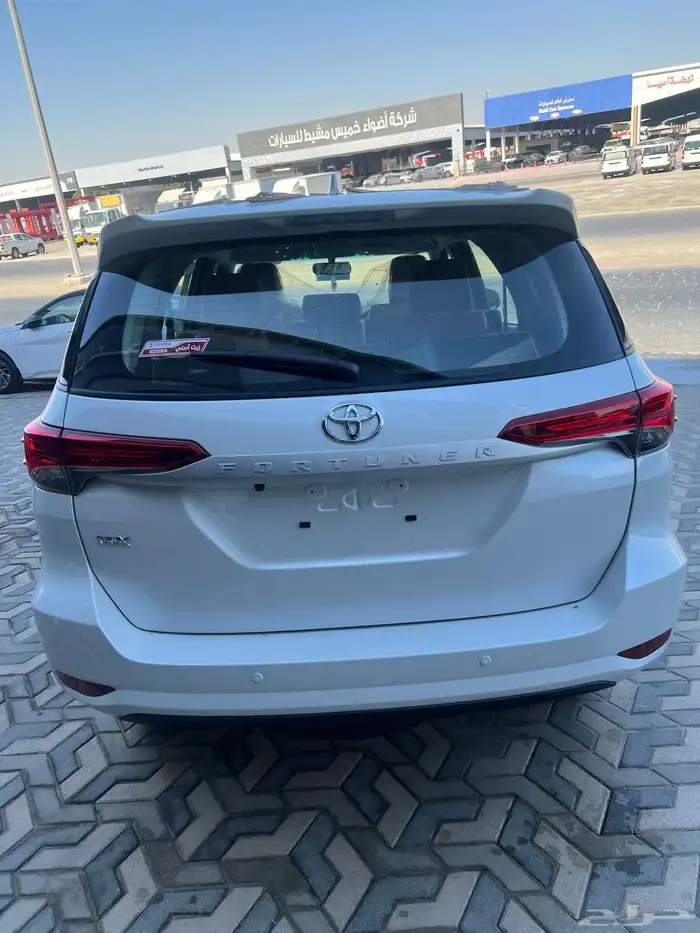 تويوتا فورتشنر بدون دبل 2025 3