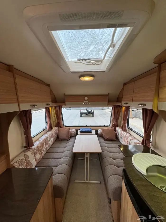 كرفان اوربي 4 متر ( شبة الجديد ) 53