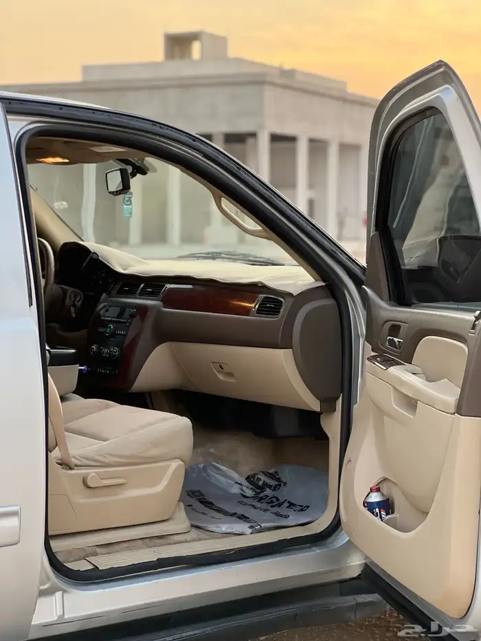 تاهو 2010 نظيف جدا 11